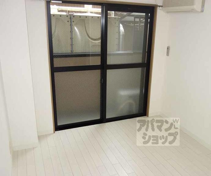 【エクシード西院Ⅱ】間取