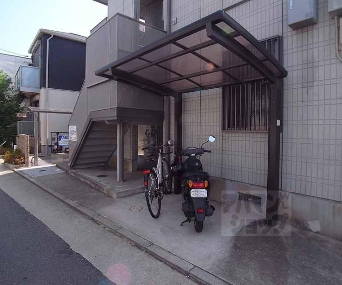 【ロザージュ西京極】間取
