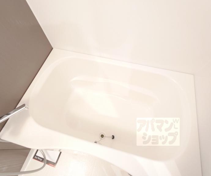 【ロザージュ西京極】間取