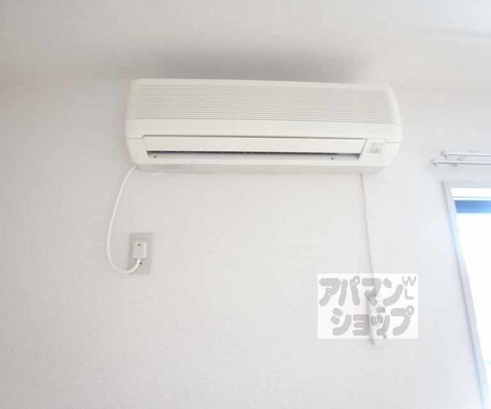 【ロザージュ西京極】間取