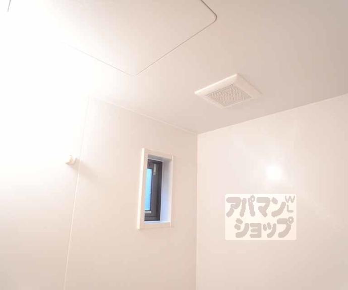 【ロザージュ西京極】間取