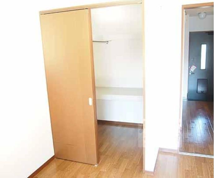 【バリュージュ北町】間取