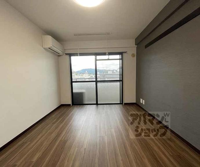 【DETOM-1御所南】間取