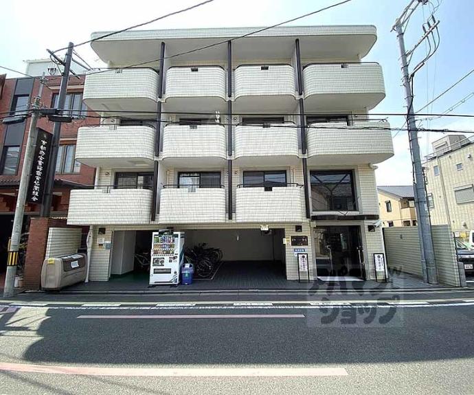 【デトム・ワン御所南】間取