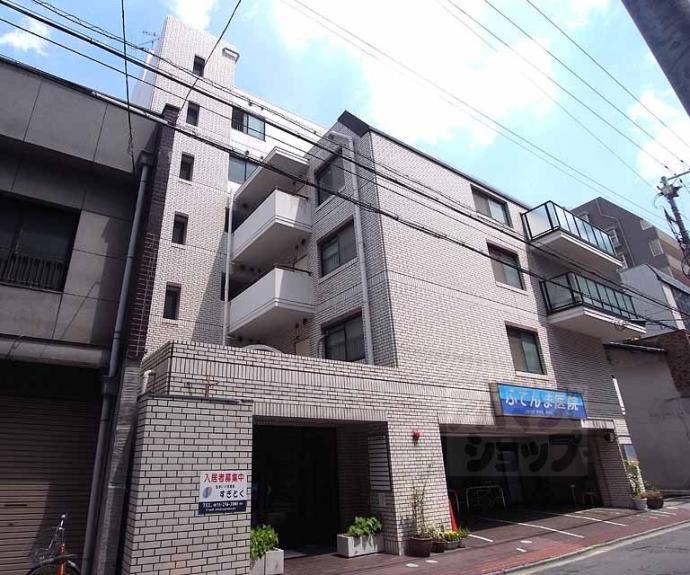 【ロイヤル室町】