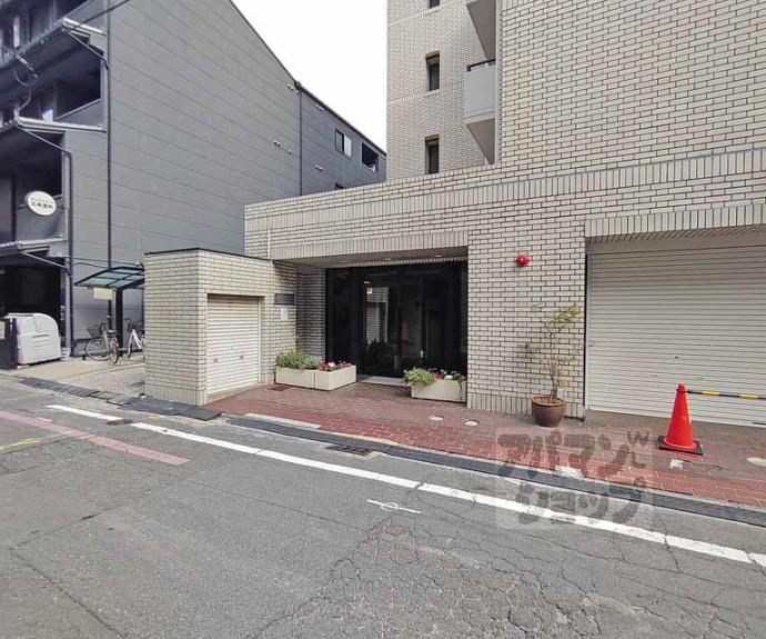 【ロイヤル室町】間取
