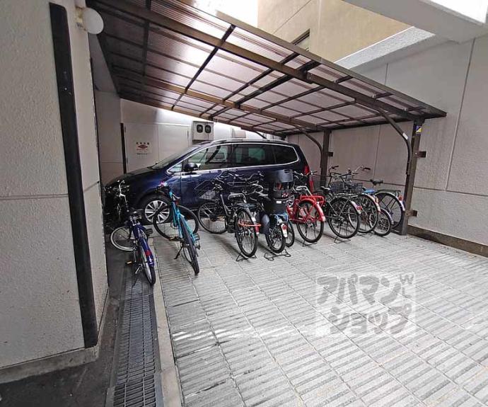 【ロイヤル室町】間取