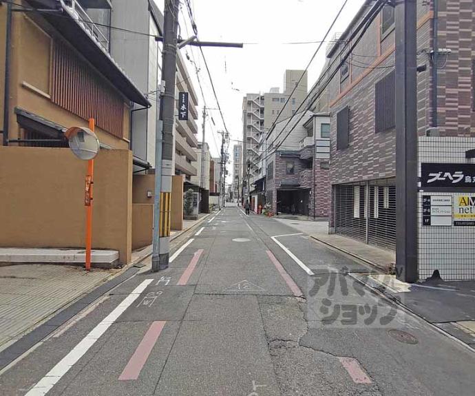 【ロイヤル室町】間取