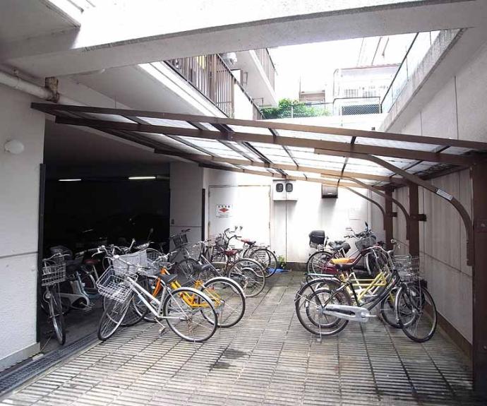 【ロイヤル室町】間取