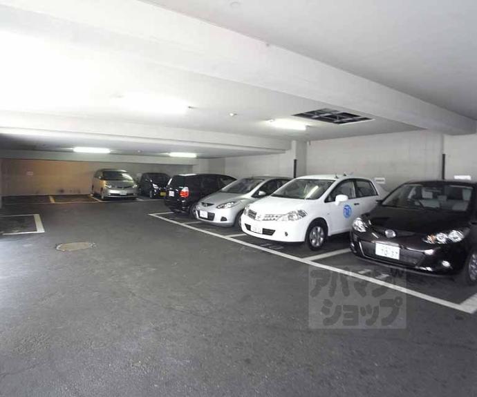 【ロイヤル室町】間取