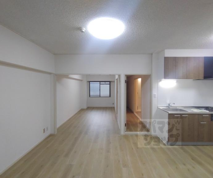 【ロイヤル室町】間取