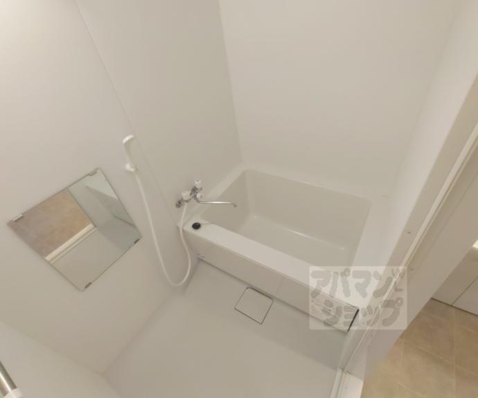 【ロイヤル室町】間取