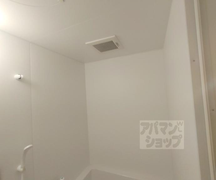 【ロイヤル室町】間取