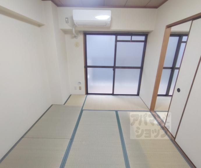 【ロイヤル室町】間取