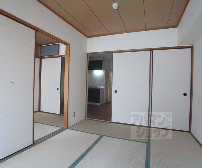 【ロイヤル室町】間取