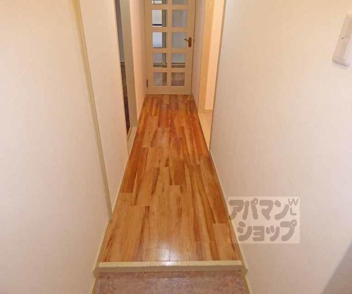 【ロイヤル室町】