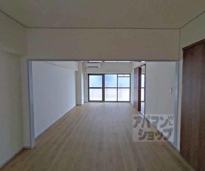 【ロイヤル室町】間取