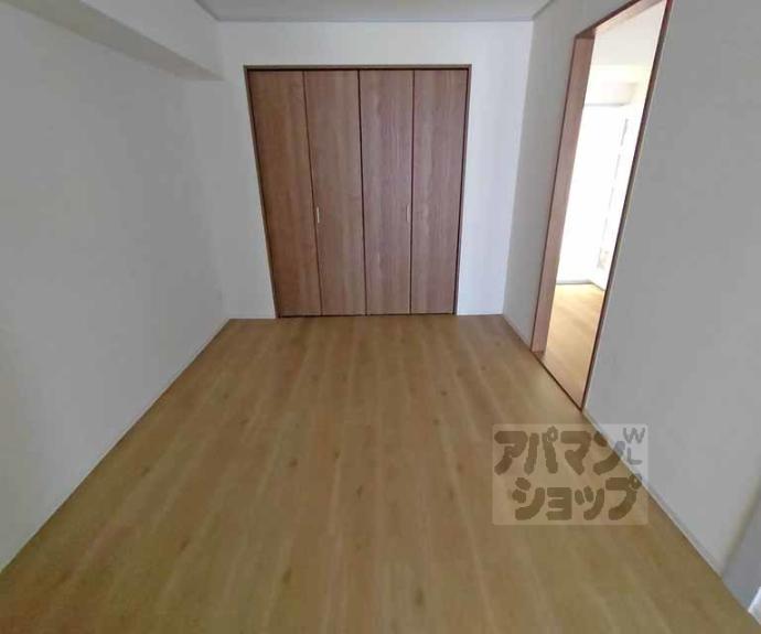 【ロイヤル室町】間取