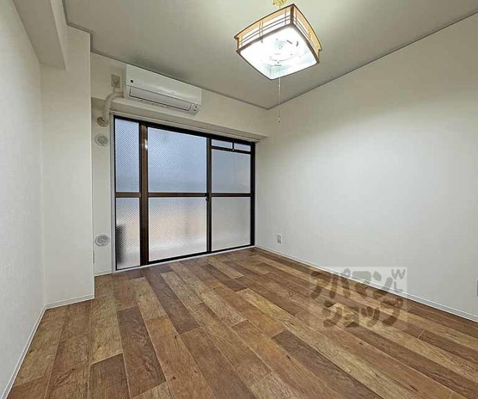 【ロイヤル室町】間取