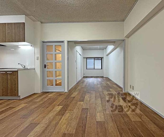 【ロイヤル室町】間取