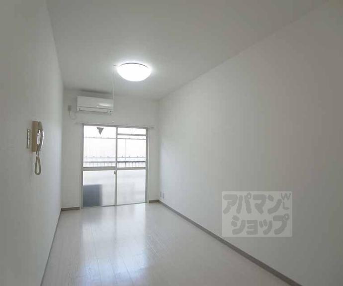 【フローラル出水】間取