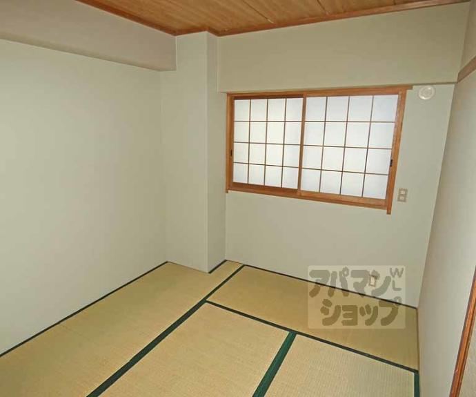【サンパレス山本】間取