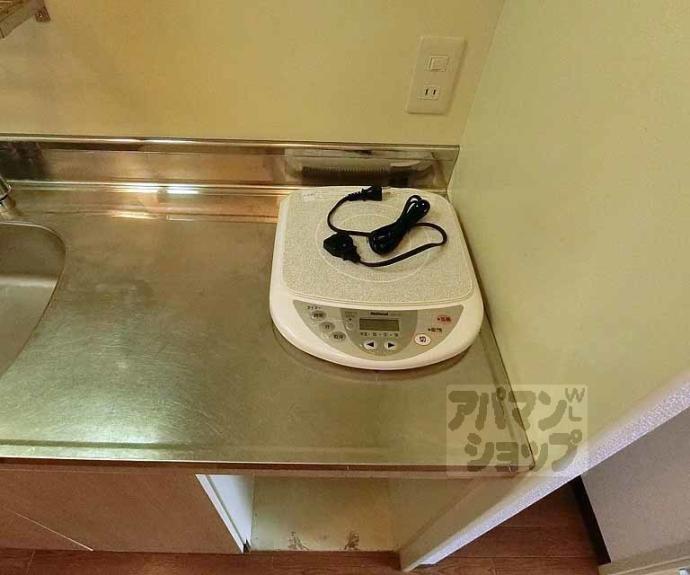 【ＤＥＴＯＭ－１烏丸二条】間取