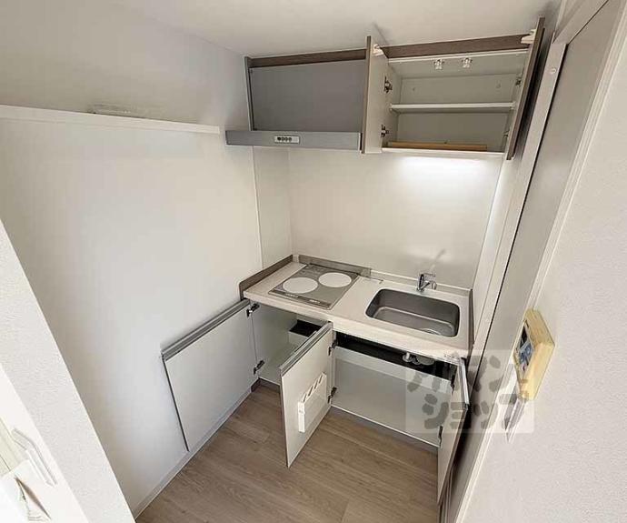 【デトム・ワン室町二条】間取