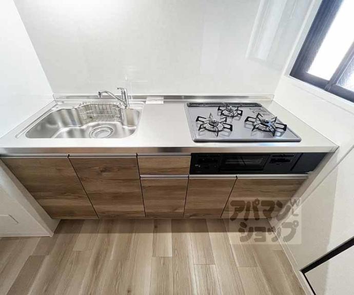 【フィルハウゼ五条】間取