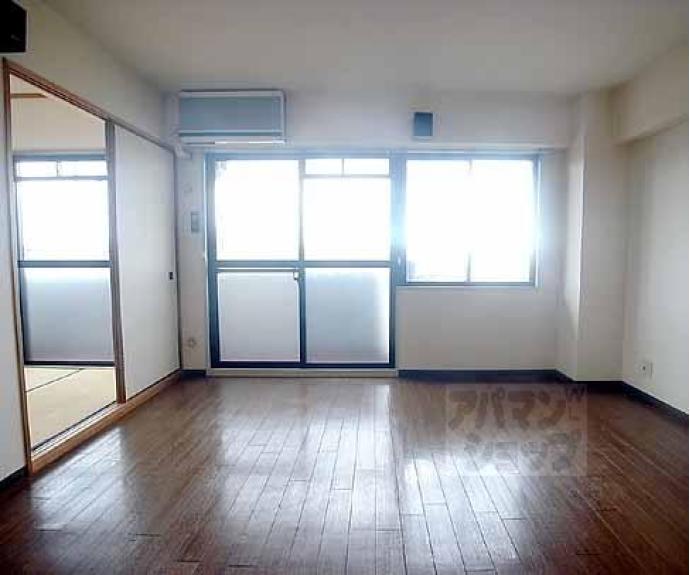 【ＣＯＭＯ　ＨＯＵＳＥ】間取