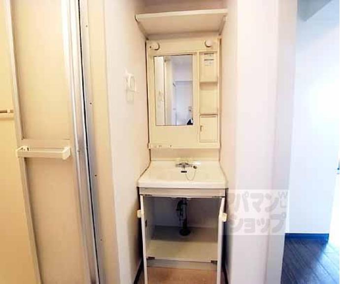 【ＣＯＭＯ　ＨＯＵＳＥ】間取