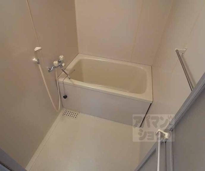 【ＣＯＭＯ　ＨＯＵＳＥ】間取