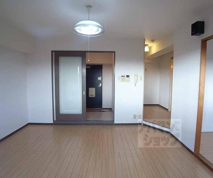 【ＣＯＭＯ　ＨＯＵＳＥ】間取