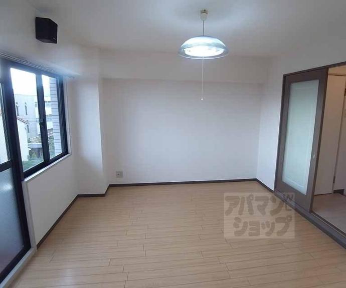 【ＣＯＭＯ　ＨＯＵＳＥ】間取