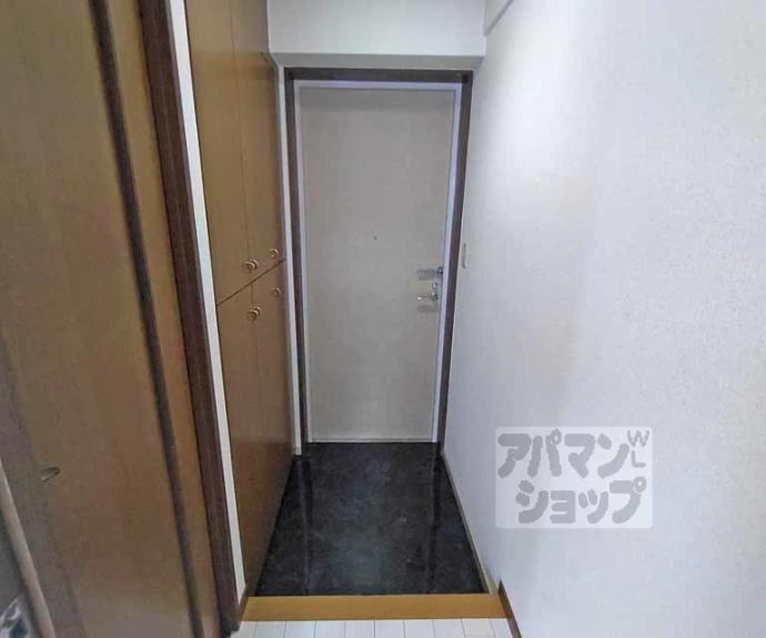 【ヴェルビュ二条城東】間取