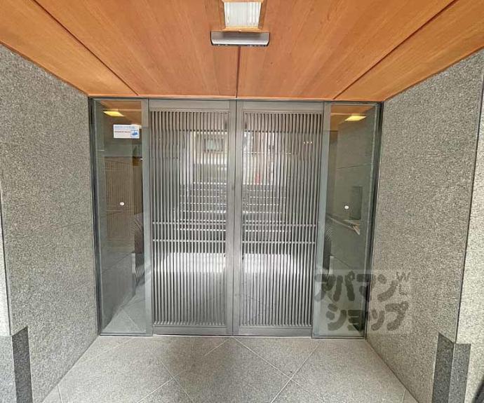 【ヴェルビュ二条城東】間取