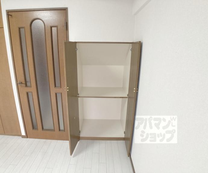 【ヴェルビュ二条城東】間取