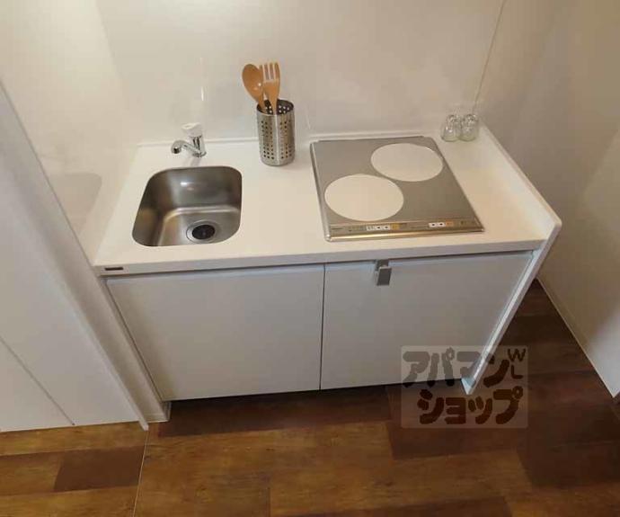 【ＤＥＴＯＭ－１二条城南】間取