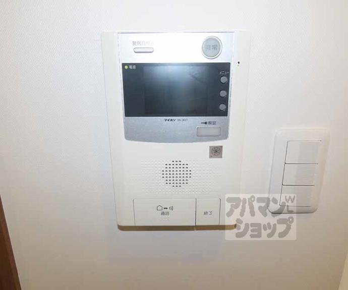 【ＤＥＴＯＭ－１二条城南】間取