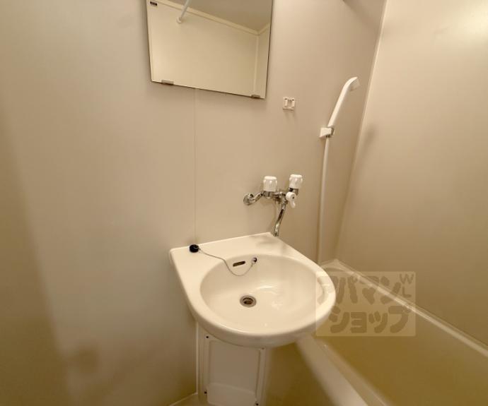 【庵里ＫＡＭＡＮＺＡ】間取