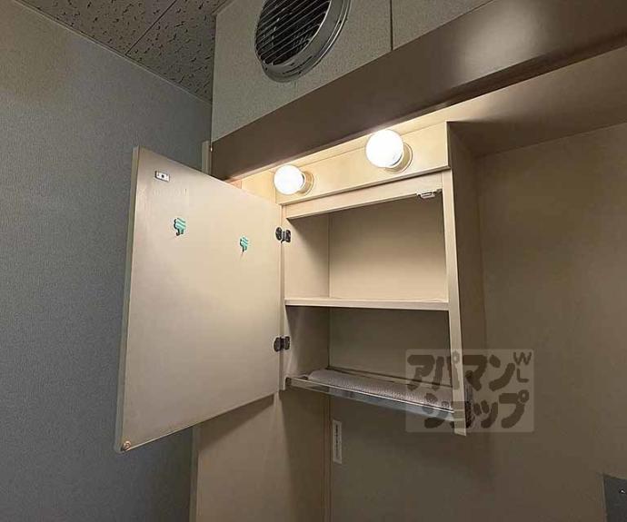 【抜天房】間取