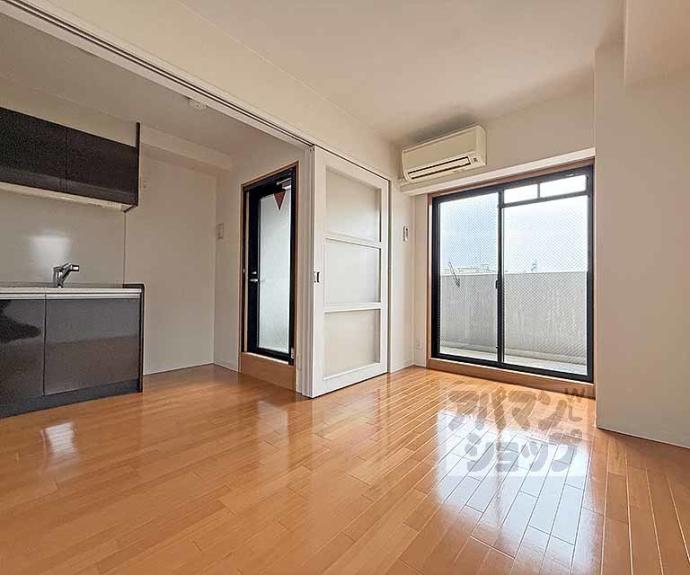 【メゾン・ド・フルール御幸町】間取