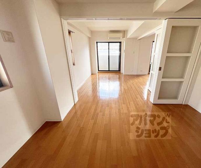 【メゾン・ド・フルール御幸町】間取