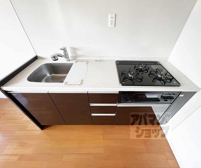 【メゾン・ド・フルール御幸町】間取