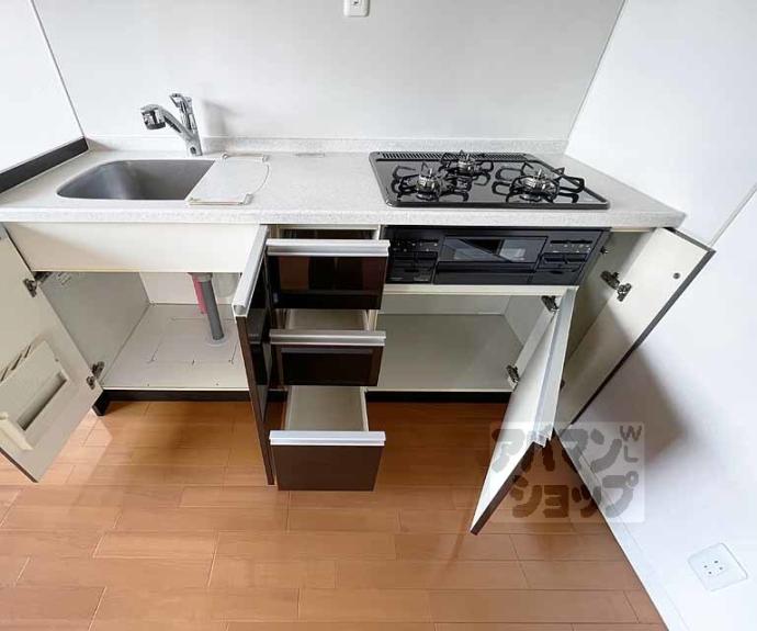 【メゾン・ド・フルール御幸町】間取