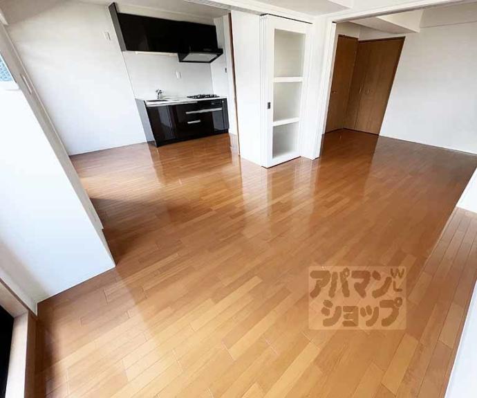 【メゾン・ド・フルール御幸町】間取