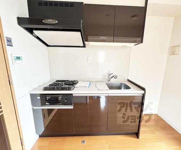 【メゾン・ド・フルール御幸町】間取