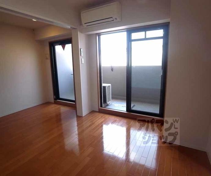 【メゾン・ド・フルール御幸町】間取