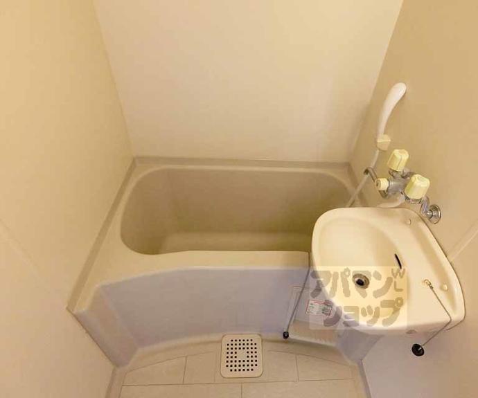 【ＡＲＫ・ＢＷ】間取