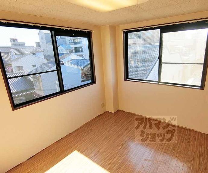 【ＡＲＫ・ＢＷ】間取